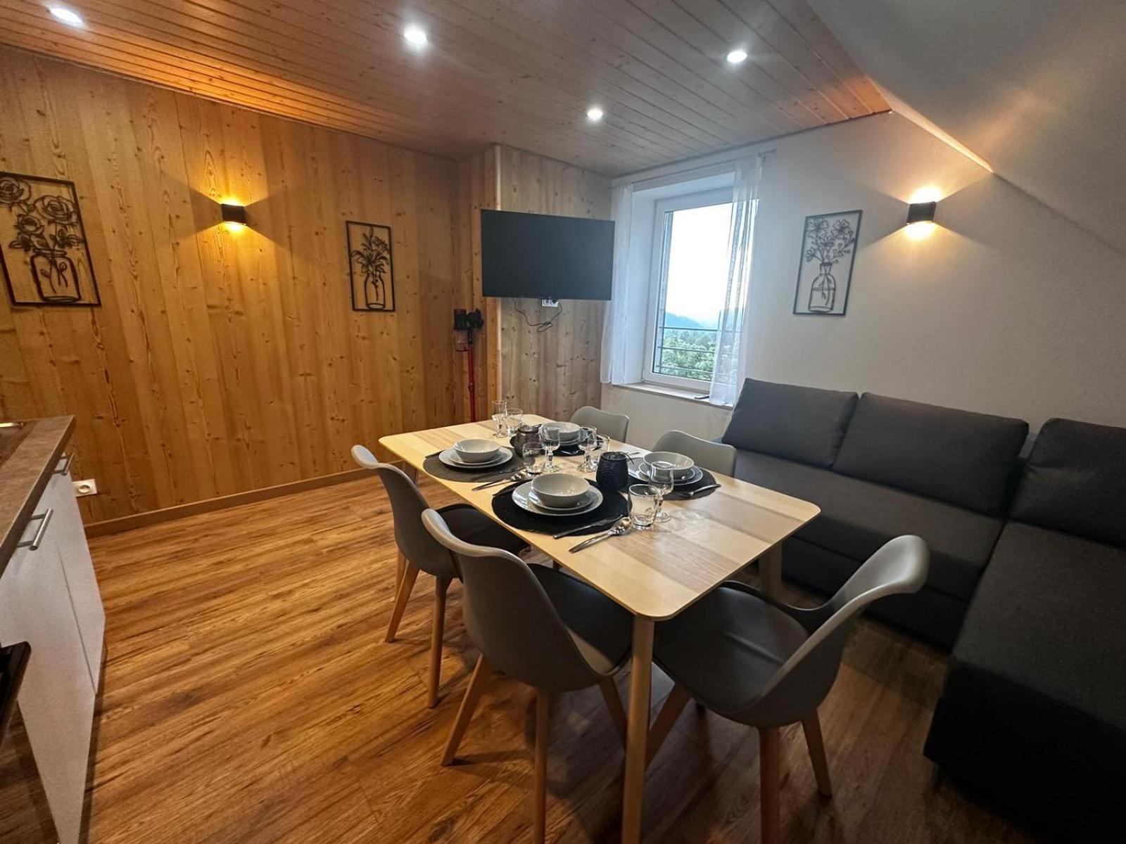 Les Chalets Bambi & Jacuzzi Privatif La Bresse Habitación foto